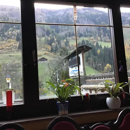 Mountain View 2*